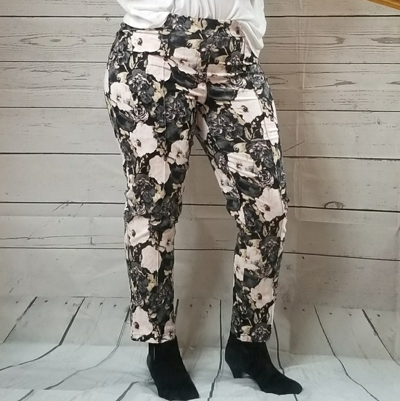 Isaac Mizrahi Pants - ISAAC MIZRAHI LIVE high rise floral skinny pants